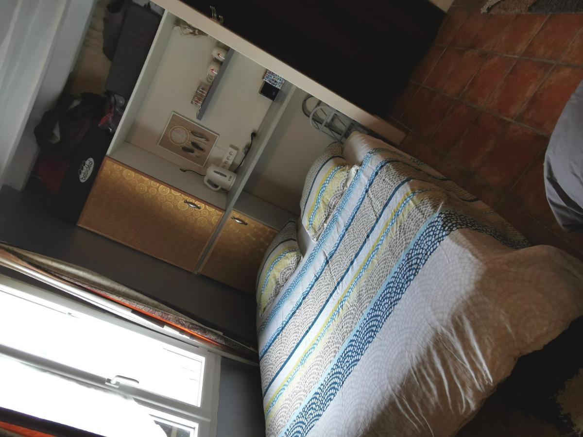 Petit Havre De Tranquillite Apartman Loudun Kültér fotó