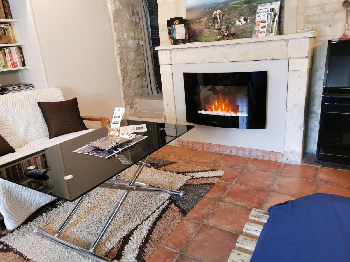 Petit Havre De Tranquillite Apartman Loudun Kültér fotó