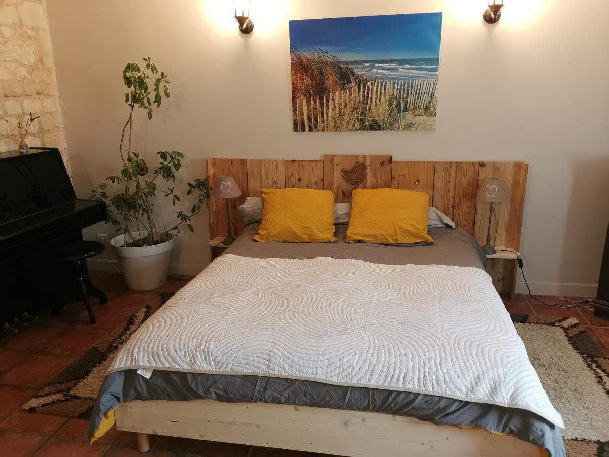 Petit Havre De Tranquillite Apartman Loudun Kültér fotó