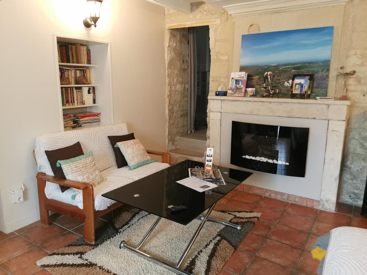Petit Havre De Tranquillite Apartman Loudun Kültér fotó