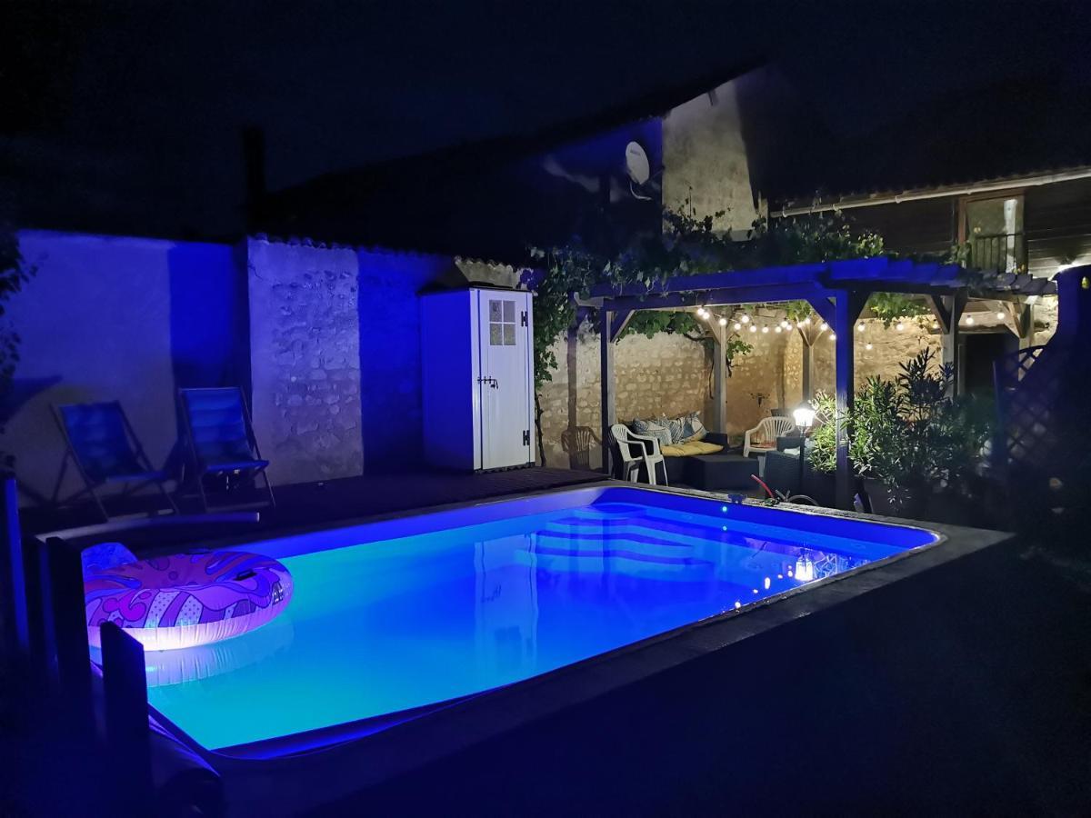 Petit Havre De Tranquillite Apartman Loudun Kültér fotó