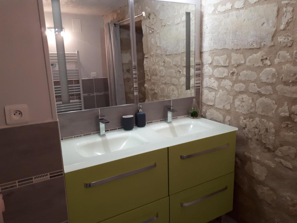 Petit Havre De Tranquillite Apartman Loudun Kültér fotó